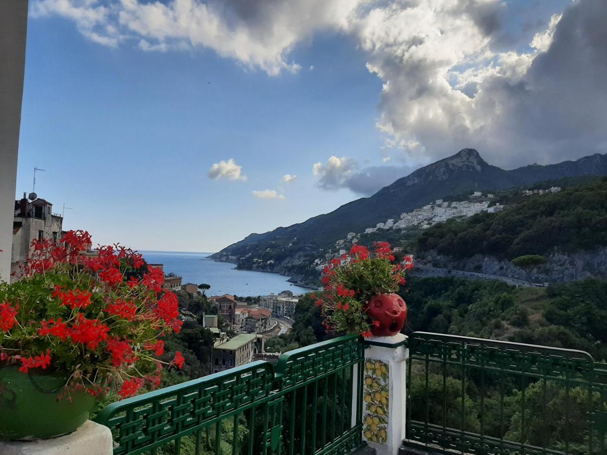 Casa Vacanza Le Tre Sorelle Vietri Buitenkant foto